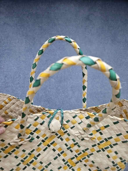 Photo of free Shopping bag (Welling DA16) #2