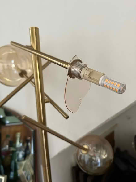 Photo of free Floor Lamp (SE16) #3