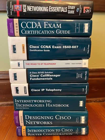 Photo of free CISCO SYSTEMS Reference Books (Wood Ridge) #1