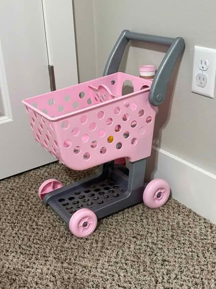 Photo of free Baby items (near Wolfforth) #1