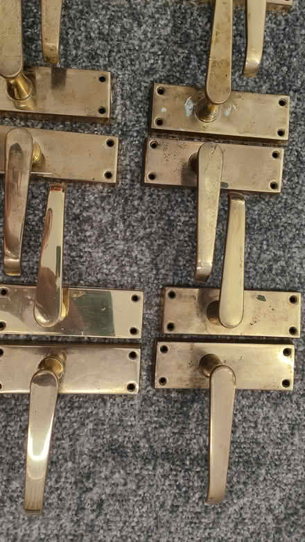 Photo of free 6 door handles (Merton SW19) #3