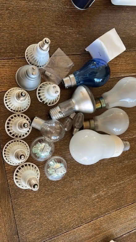 Photo of free Bundle light bulbs (Chiswell Green) #1