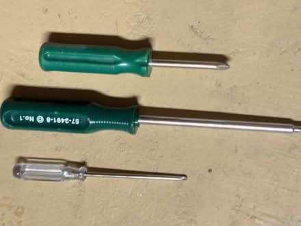 Photo of free Three small screwdrivers (Orleans) #1