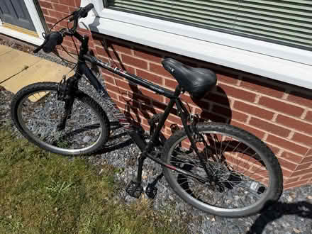 Photo of free Man’s mountain bike (Stourbridge. DY8) #3