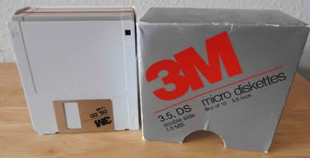 Photo of free Unused 3M 3.5 DS micro diskettes (near Rossmoor Pkwy) #1