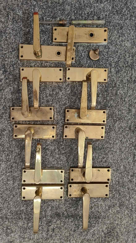 Photo of free 6 door handles (Merton SW19) #1