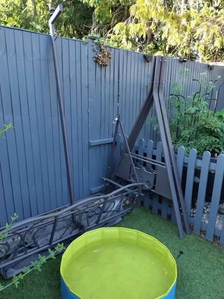 Photo of free 3 seater garden swing (Bristol BS7) #3