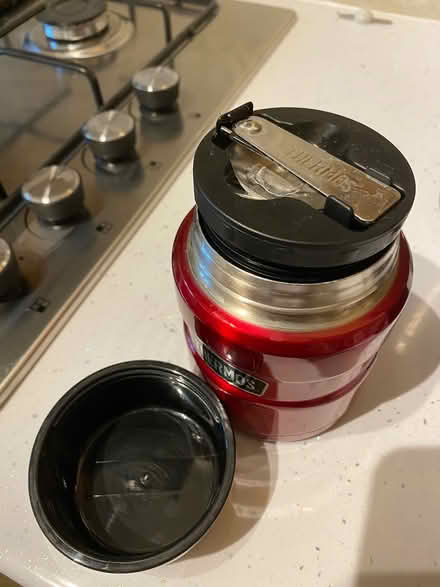 Photo of free Thermos flasks x3 (Tooting SW17) #3