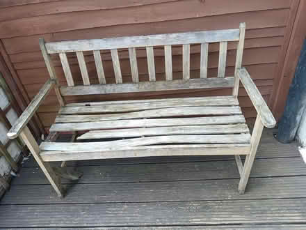 Photo of free Bench (Bennetts End, HP3) #1