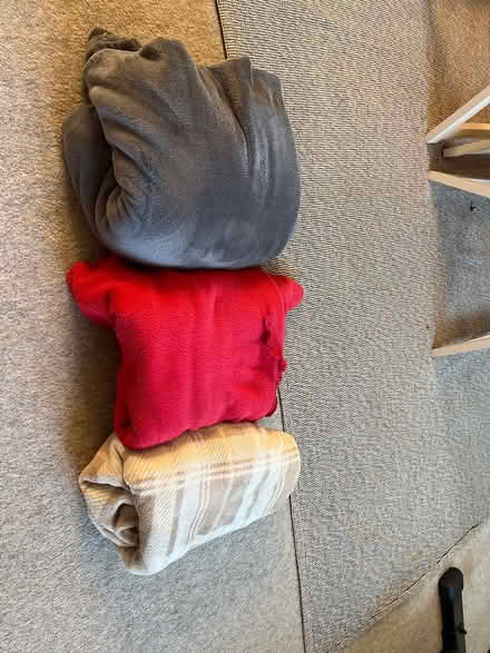 Photo of free 3 blankets (WF4) #1