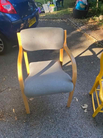 Photo of free Good quality chair (Crosspool S10) #2