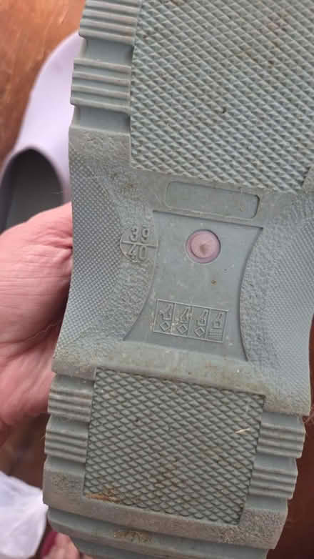 Photo of free Garden shoes 39/40 (Twickenham) #3