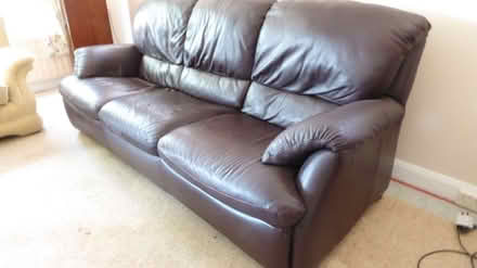 Photo of free 3 Seater Natuzzi Leather Sofa (Formby L37) #3