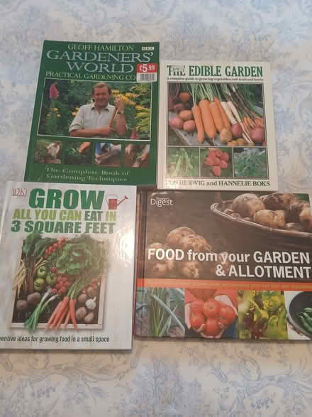 Photo of free Gardening books (Willington DL15) #1