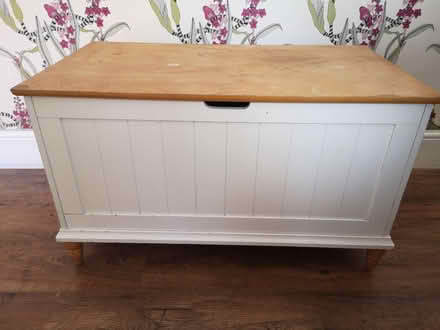 Photo of free Ottoman - storage (Nettlestead ME18) #2