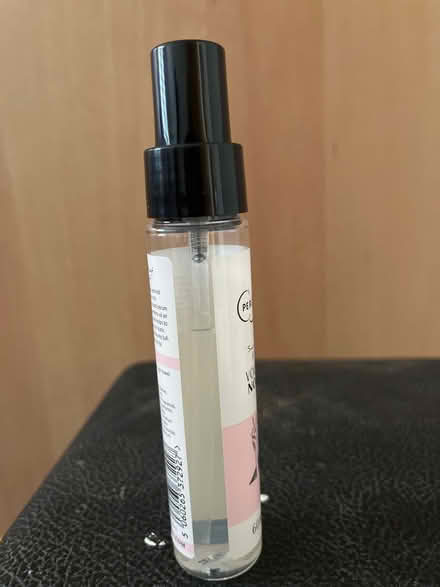 Photo of free Hair product volumising no oil oil (Apsley HP3) #3