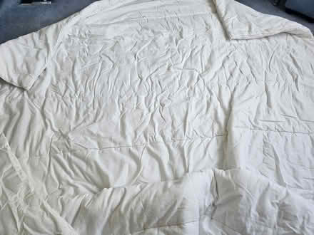 Photo of free King Size Duvet (DA16) #3