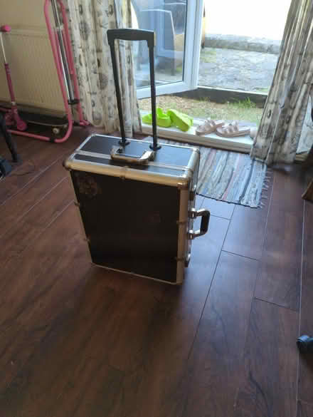 Photo of free Travelling artist make up case (Maidstone ME15) #2