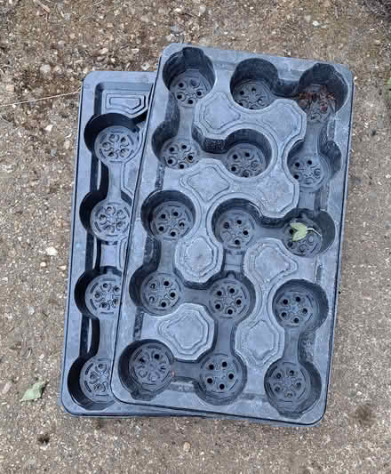 Photo of free Pot carry tay (Hertford) #1