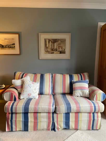 Photo of free Multiyork 2 seater settee (St Stephens AL3) #3