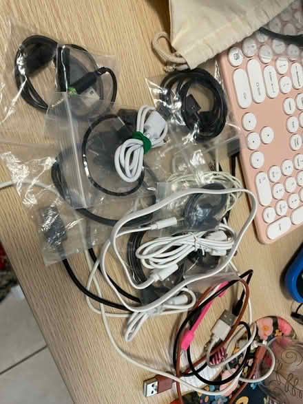 Photo of free USB adapters, cables, USB (Hallandale Beach Blvd and US1) #3
