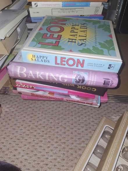 Photo of free Various recipe books (hessle HU13) #1