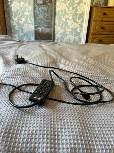 Photo of free Sony dvd 📀 player (Keighley) #2