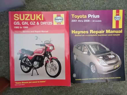 Photo of free Haynes manuals (Woodcote RG8) #1