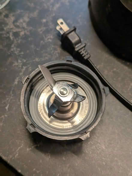 Photo of free Osterizer Blender (Kensington) #2