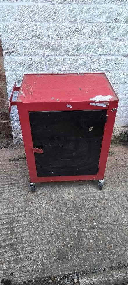 Photo of free Small metal tool locker on wheels (Ely CB6) #1