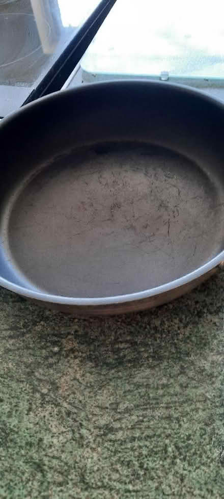 Photo of free Fry pan - Non stick (Woodley RG6) #2