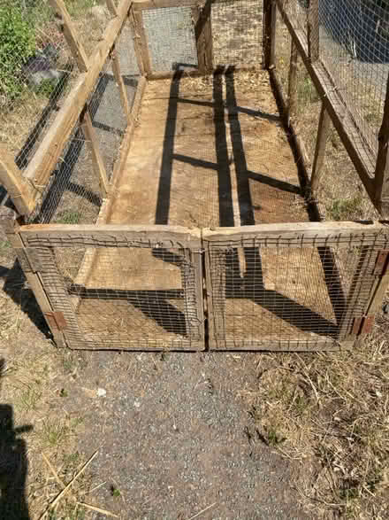 Photo of free Rabiit/Guinea pig pen (Shipley/Pattingham WV6) #3