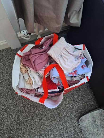 Photo of free Baby girl clothes (NE38) #1