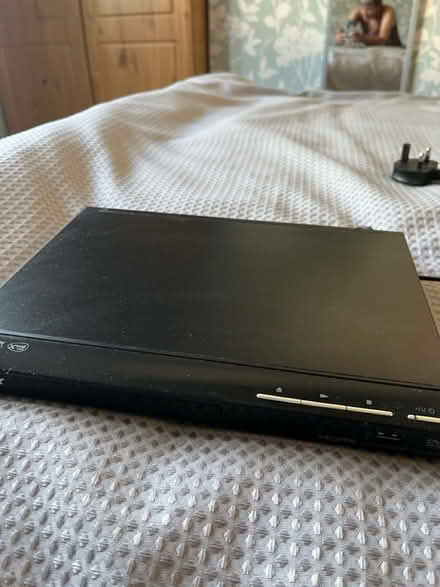 Photo of free Sony dvd 📀 player (Keighley) #1