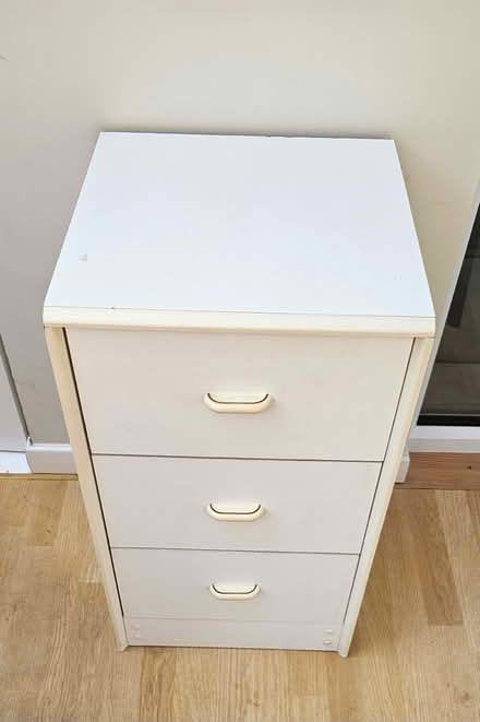Photo of free Small bedside or craft cabinet (Horsham, RH13) #4