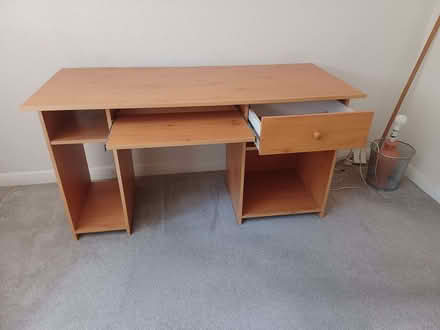 Photo of free Computer/office desk (Hangleton BN3) #1