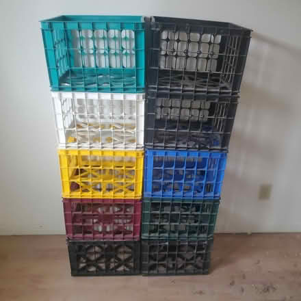 Photo of free Plastic Crates in Various Colours (K2P2K8) #1