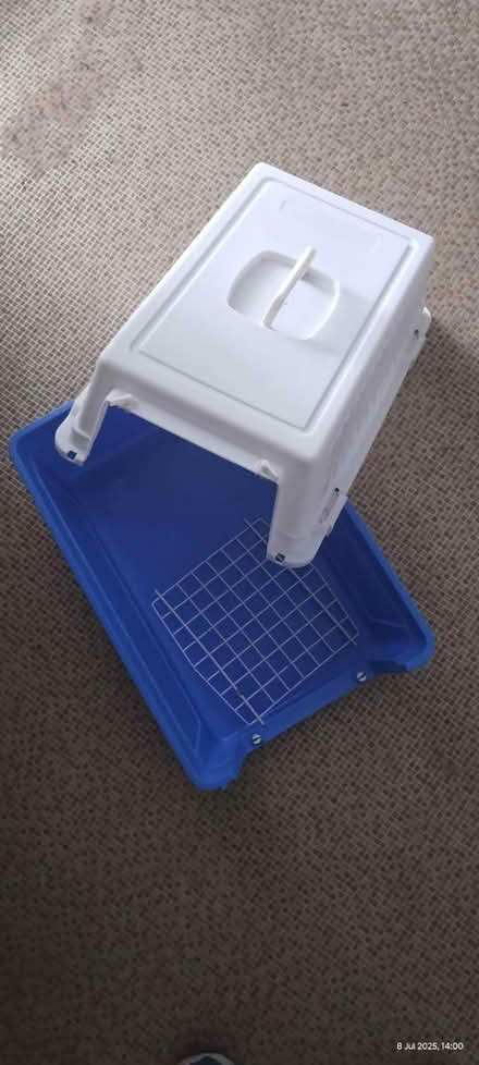 Photo of free Cat/ pet carrier (Eastbourne town centre) #2