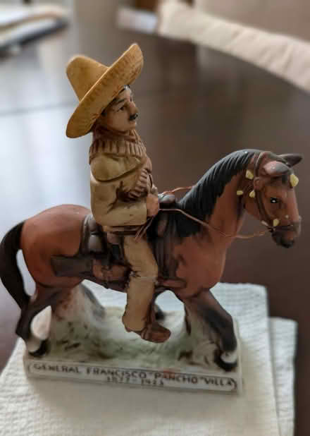 Photo of free Pancho Villa dispenser (Hayward Downtown) #2