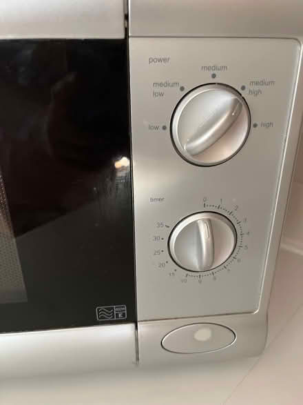 Photo of free Kenwood Microwave (IG6) #2