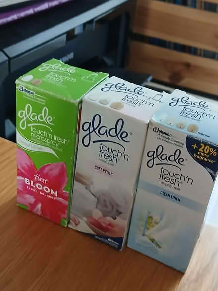 Photo of free Glade Touch'nFresh Refils (Leytonstone E11) #1