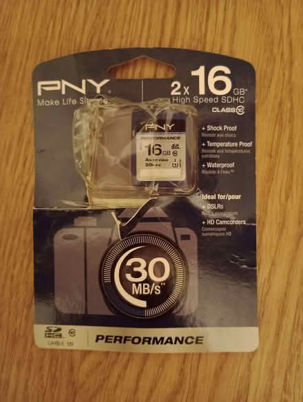 Photo of free 16GB SDHC card (North Hinksey OX2) #1