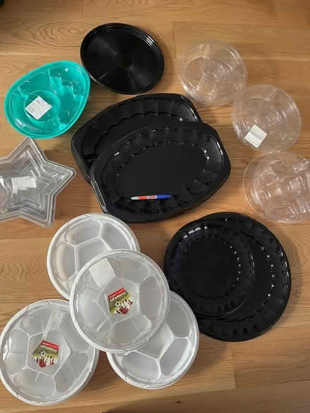 Photo of free Plastic serving trays (Hintonburg) #1