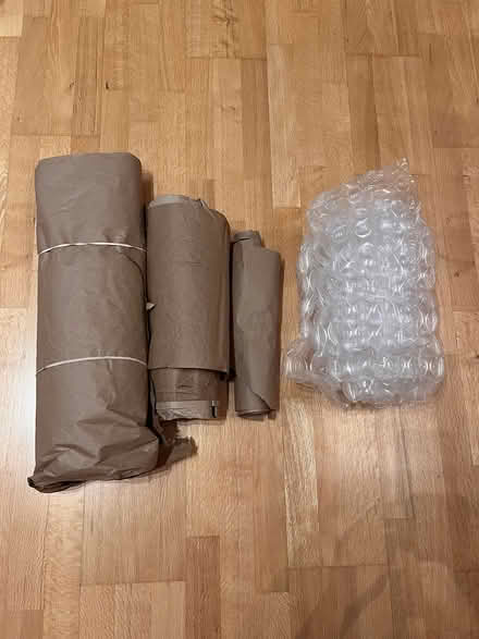 Photo of free Packaging paper (Harlem - 119th Street) #1