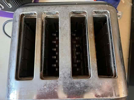Photo of free Toaster (only 2 of the 4 slots work) (Torbrex FK7) #2