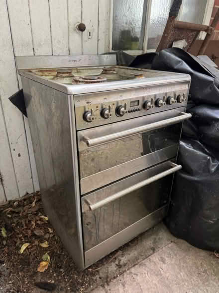 Photo of free Smeg double oven for spares (B17) #2