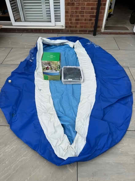 Photo of free 8ft inflatable ring pool (Rayne CM77) #1