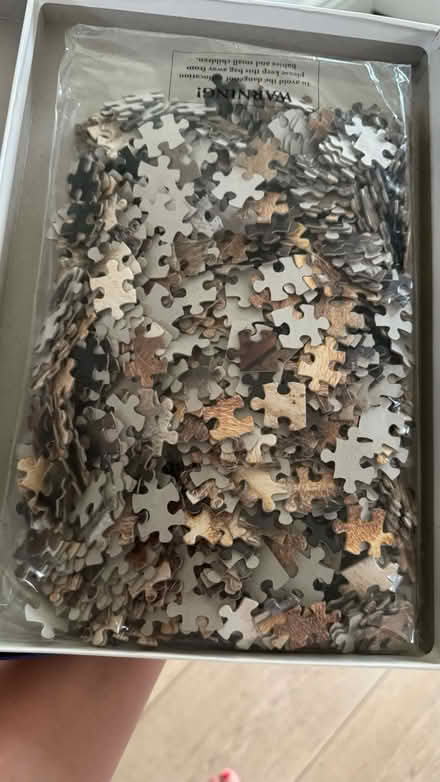 Photo of free Wildlife puzzle 1000piece (Kings Hill) #2
