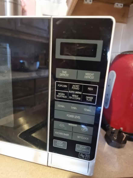 Photo of free Sharp microwave (working) (SE6) #2