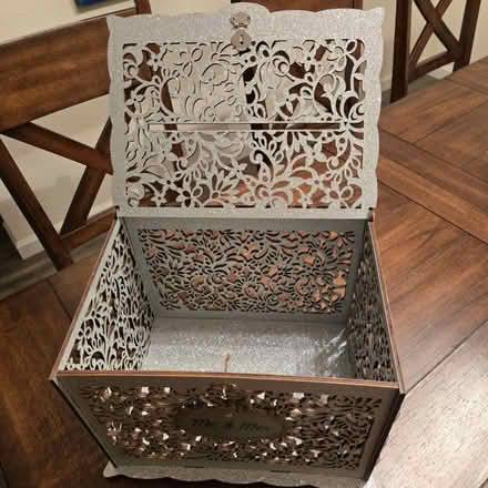 Photo of free Card Box for Wedding/special event (Harbor Bay near fire station) #2